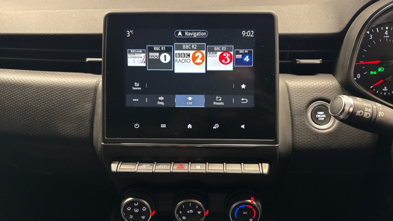 Renault Clio 1.0 TCe 100 Iconic 5dr Petrol Hatchback